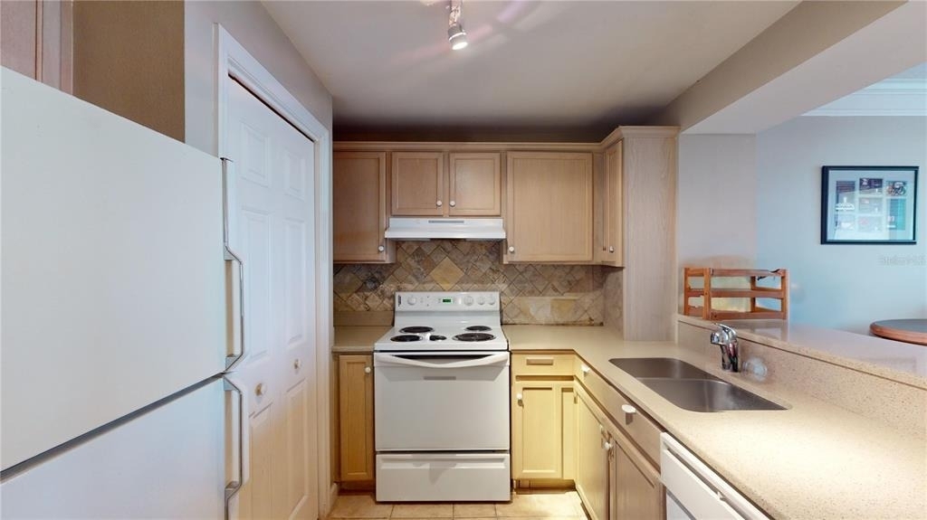 345 Bayshore Boulevard - Photo 12