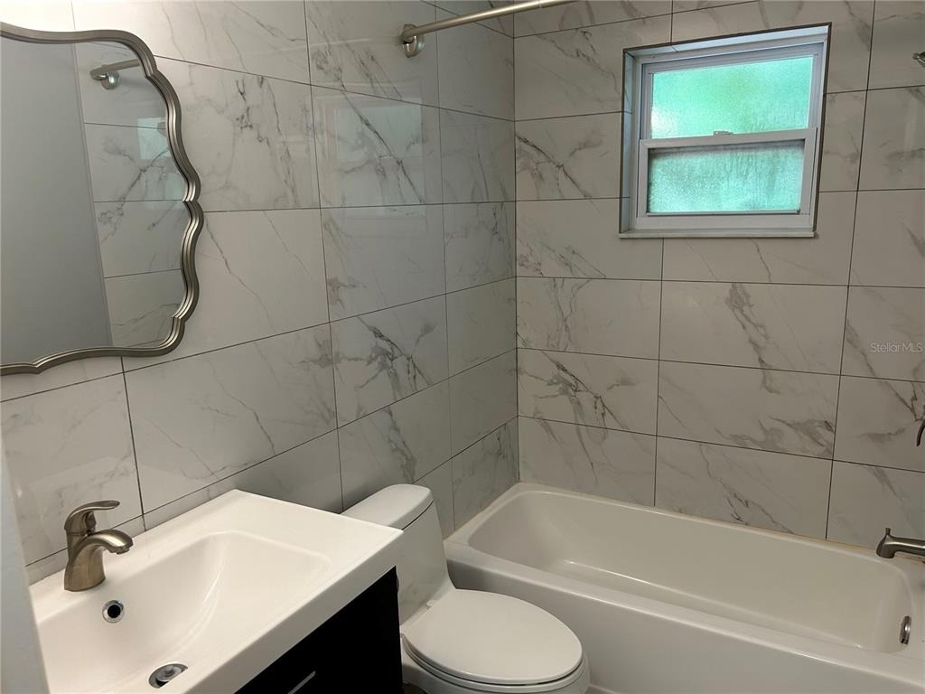 6128 16th Lane Ne - Photo 11