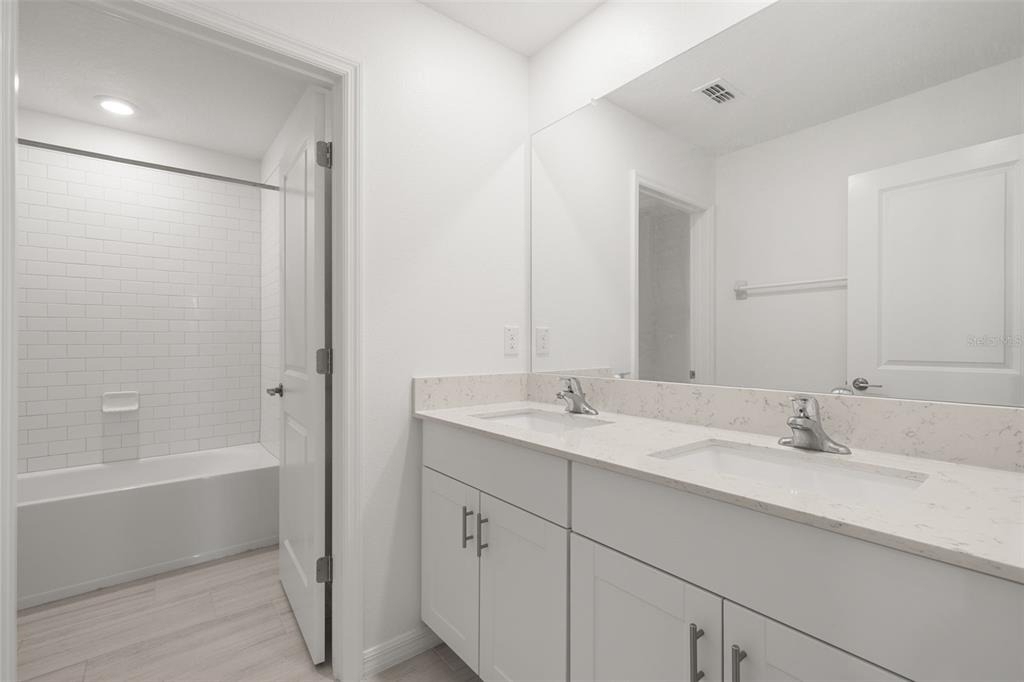 2562 Leonia Lane - Photo 19