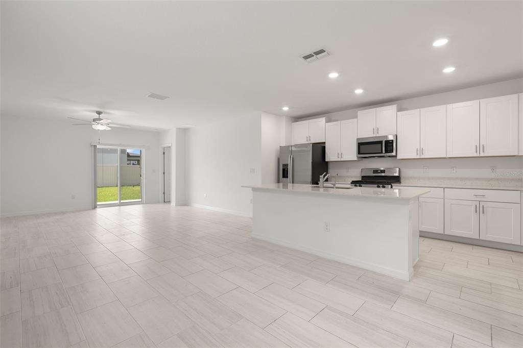 2562 Leonia Lane - Photo 8