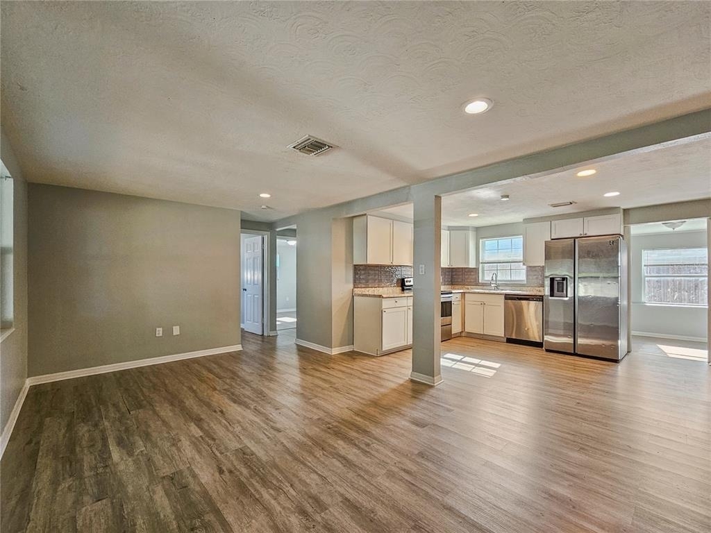 1048 Powersong Street - Photo 2