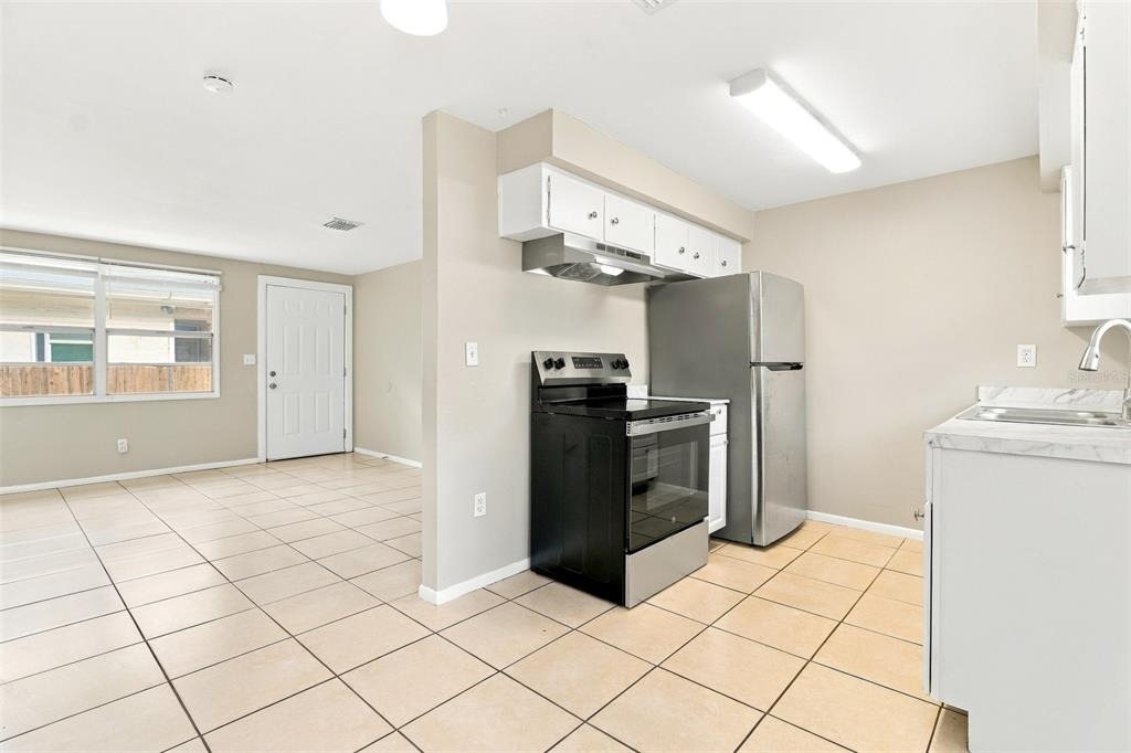 3207 E North Bay Street - Photo 4