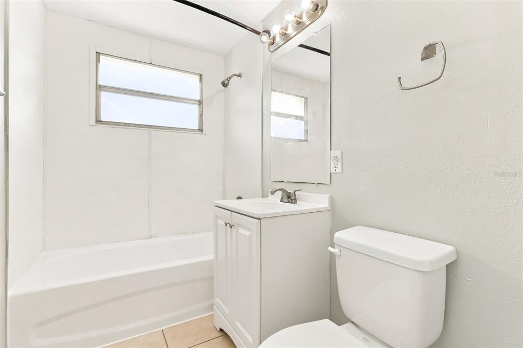 3207 E North Bay Street - Photo 12