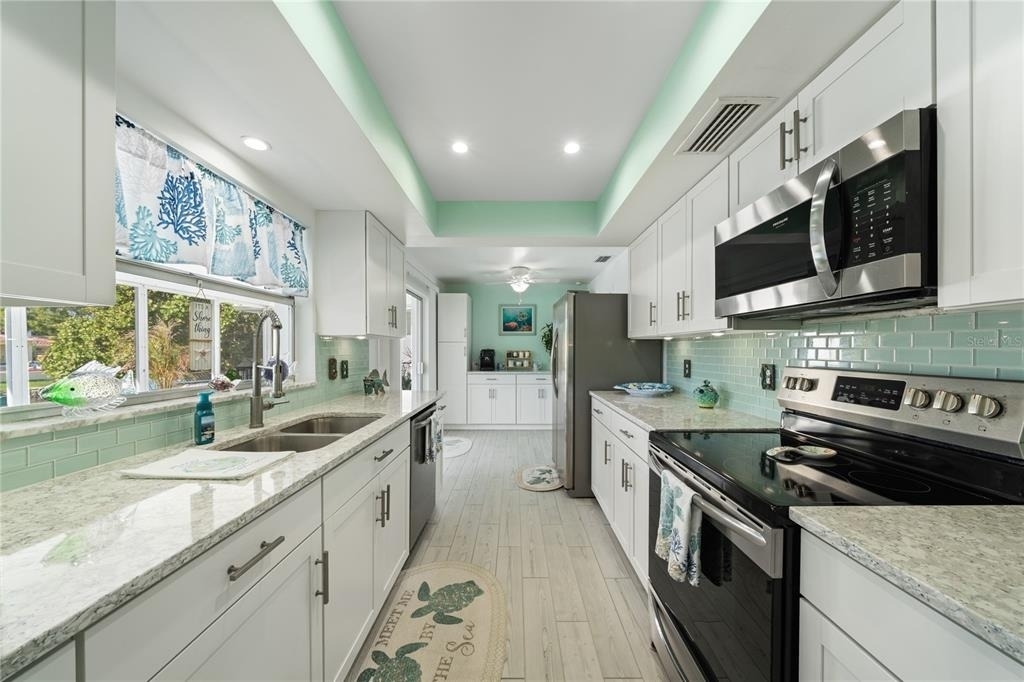 632 Shore Drive - Photo 12