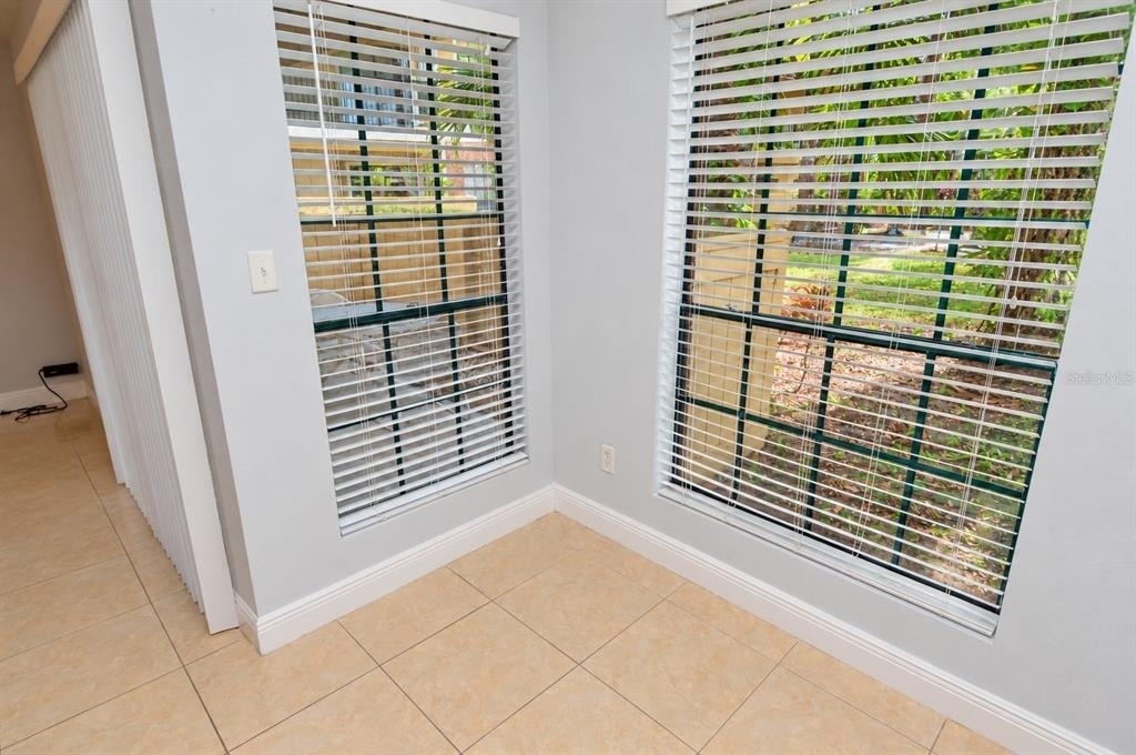 8647 Mallard Reserve Drive - Photo 17