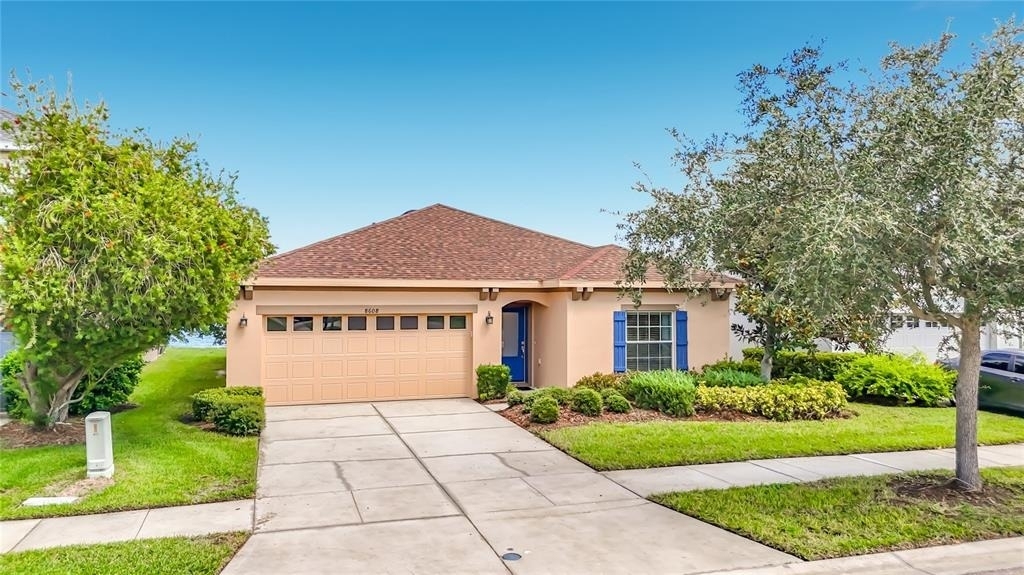 8608 Turnstone Shore Lane - Photo 0