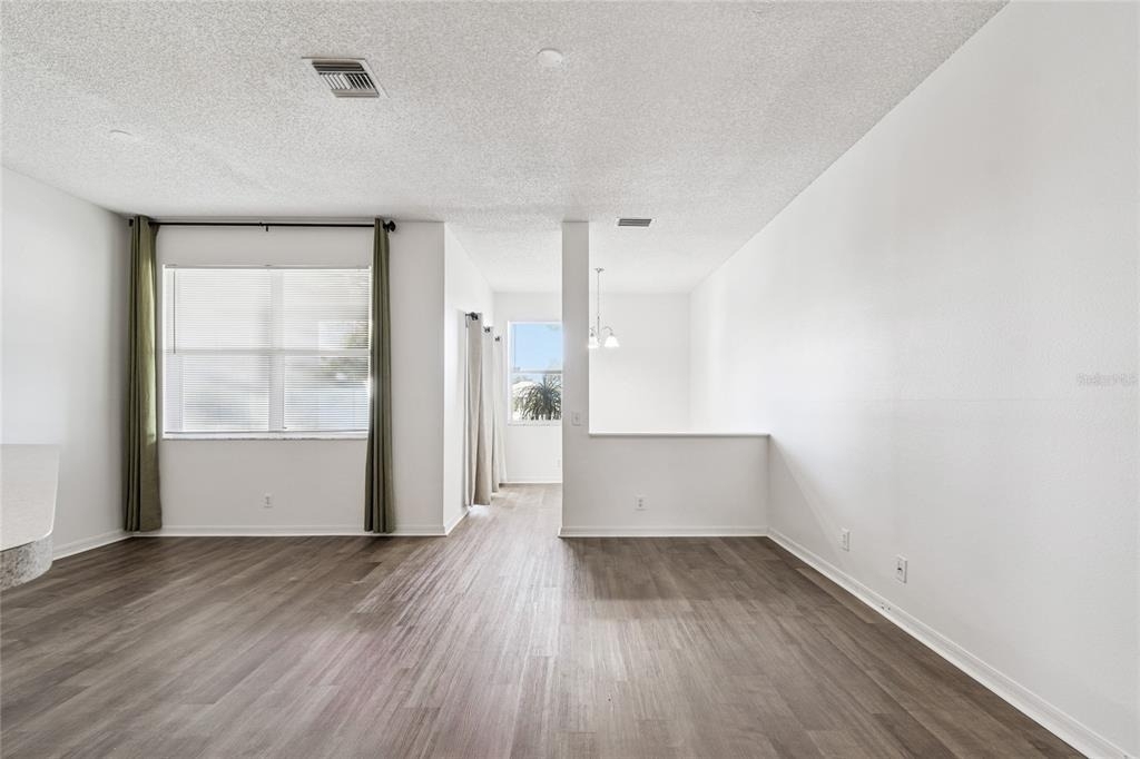 571 Shoreham Court Ne - Photo 18