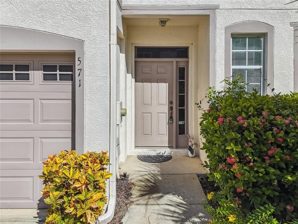 571 Shoreham Court Ne - Photo 10