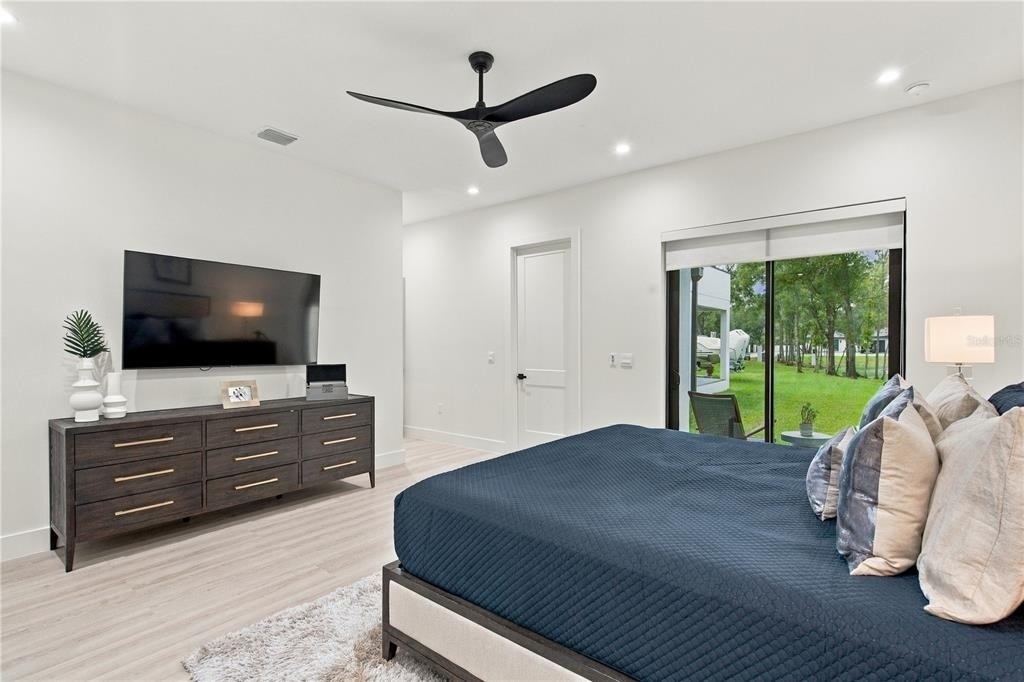 5341 Lake Pearl Court - Photo 32