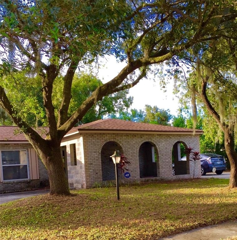 916 Knight Street - Photo 0