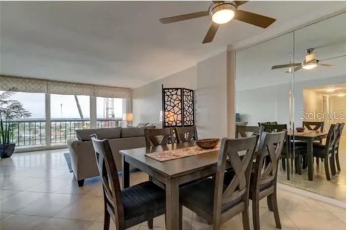 400 Island Way - Photo 1