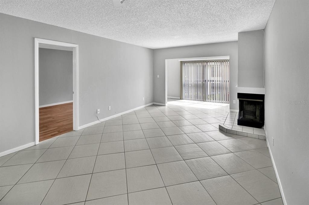 1918 Pelican Landing Boulevard - Photo 5
