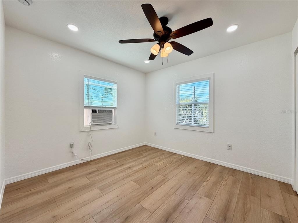 3827 2nd Avenue N - Photo 6