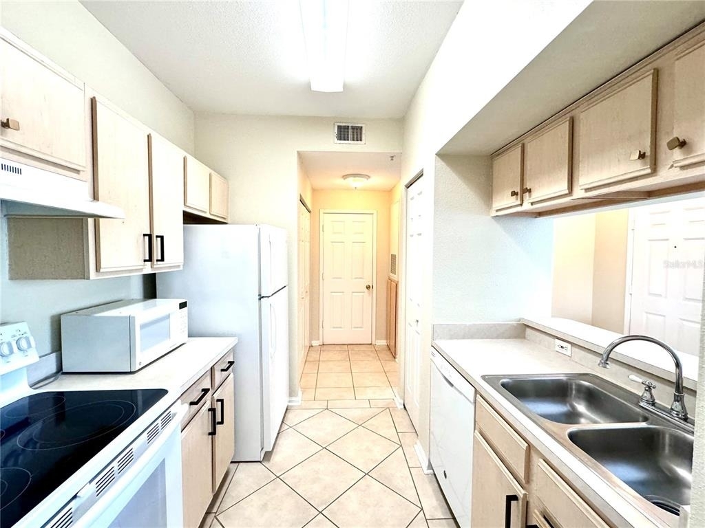 1238 S Missouri Avenue - Photo 7