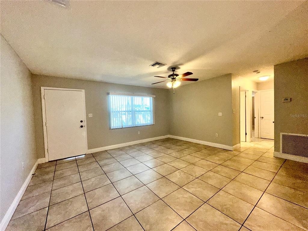 116 N College Street - Photo 2