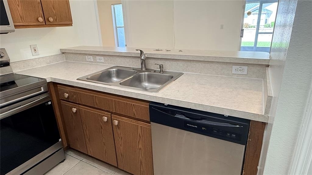 1175 Jade East Lane - Photo 11