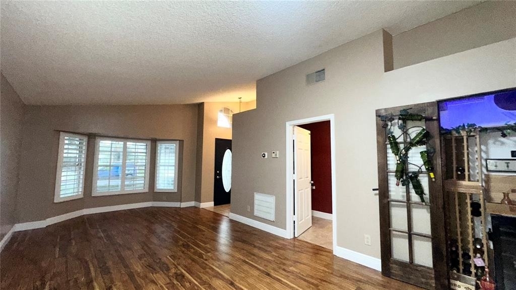 8636 Fort Jefferson Boulevard - Photo 4