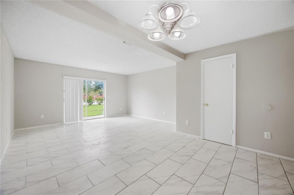 206 Watts Lane - Photo 3