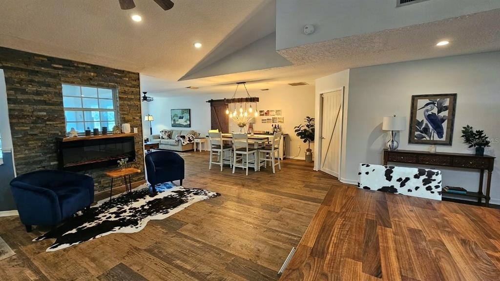 36236 Mary Ellen Street - Photo 5