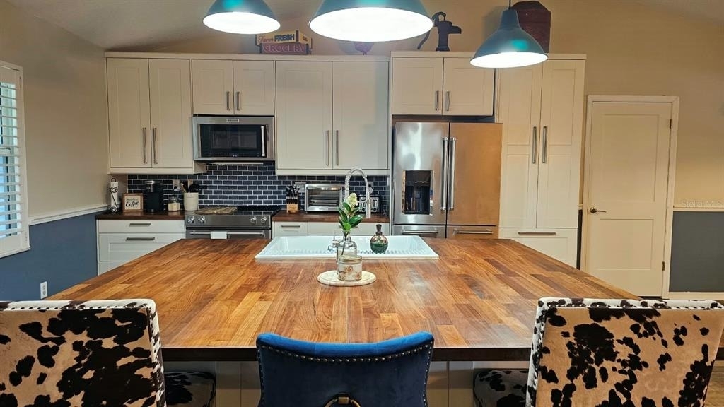 36236 Mary Ellen Street - Photo 10