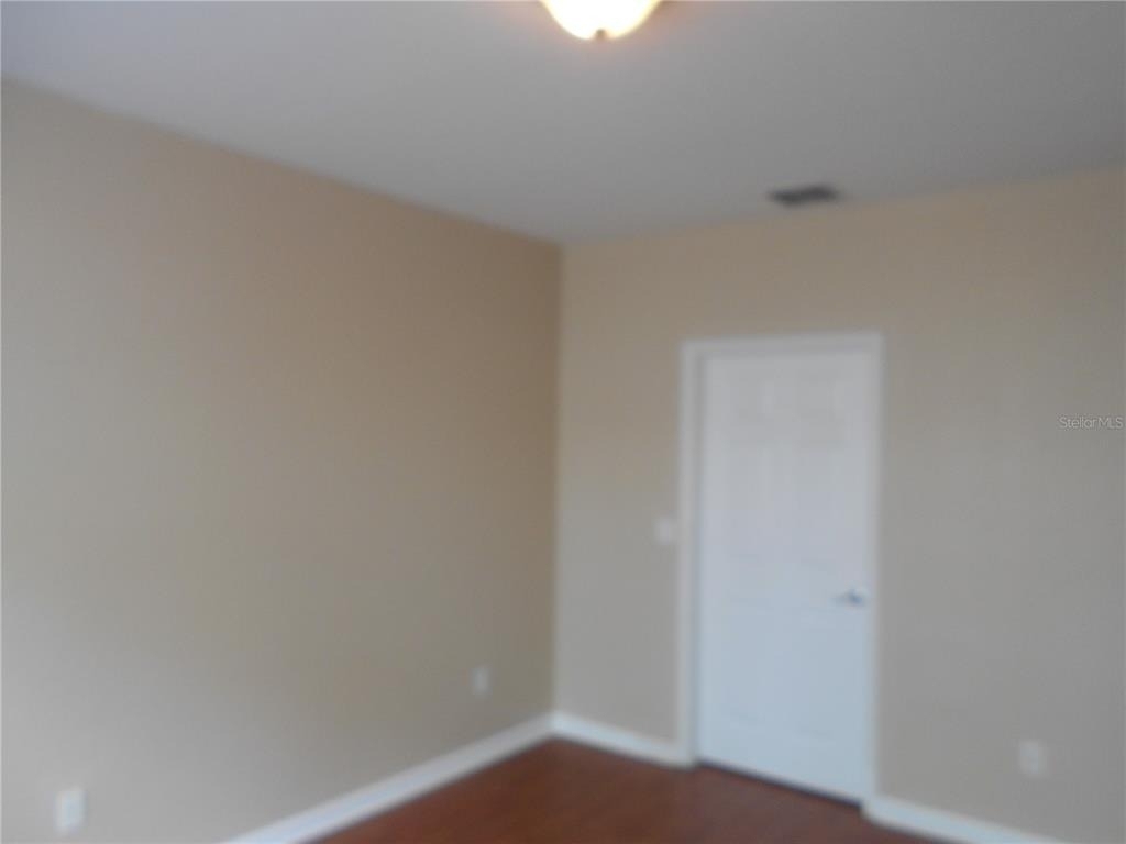 5018 Maxon Terrace - Photo 8