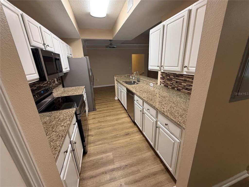 12021 Villanova Drive - Photo 3