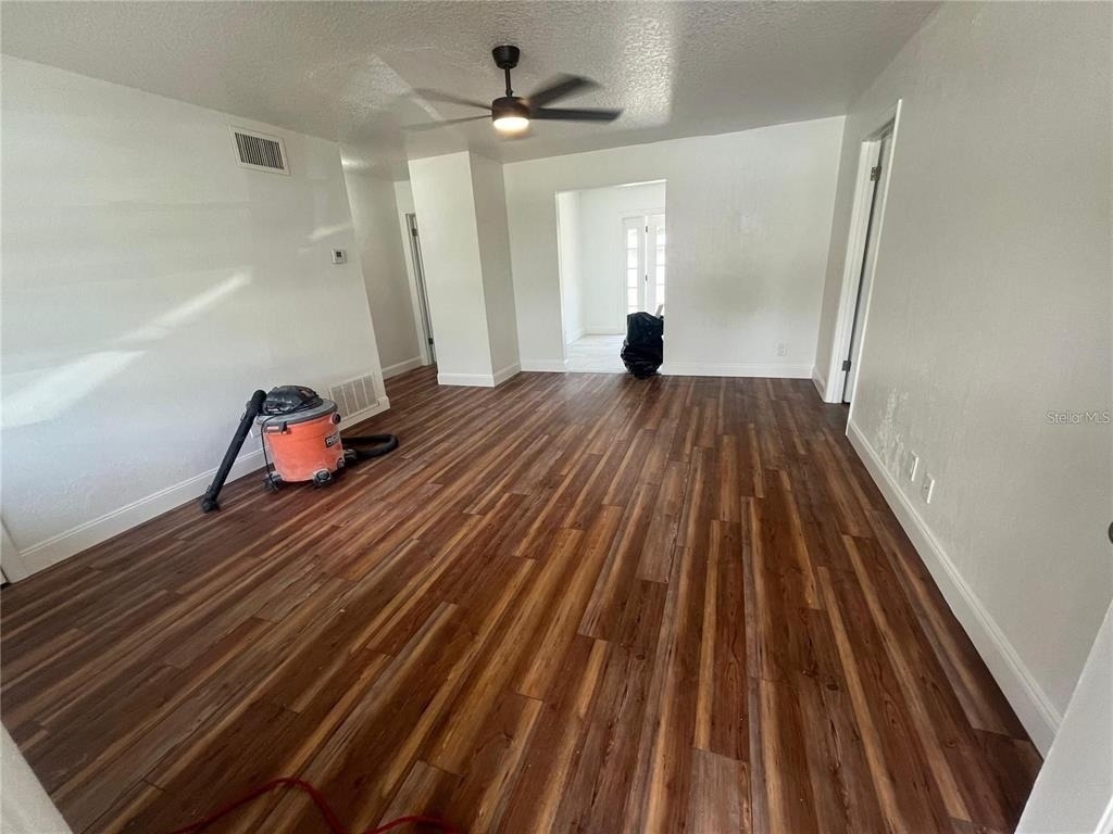 2227 Nottingham Road - Photo 3