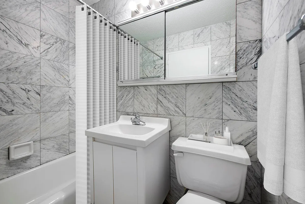 429 East 52nd Street, Unit 17E - Photo 1