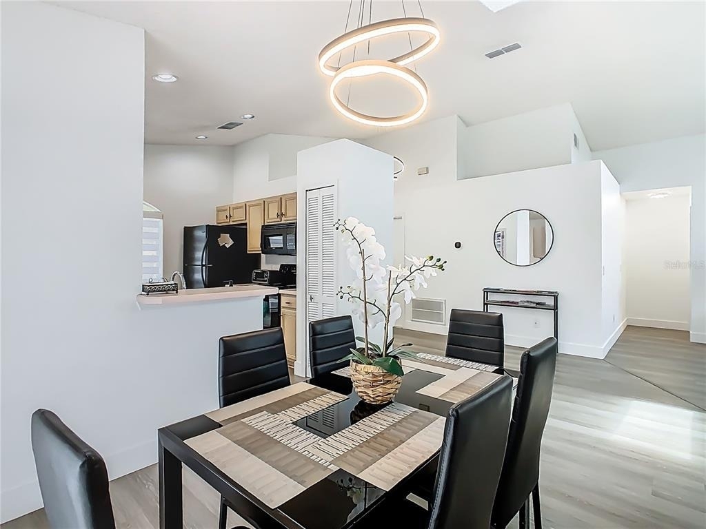 1510 Chapman Oak Court - Photo 10