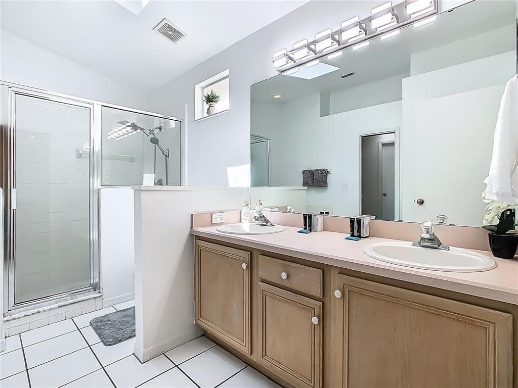 1510 Chapman Oak Court - Photo 30