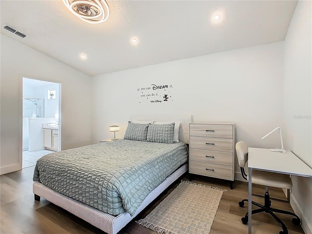 1510 Chapman Oak Court - Photo 28