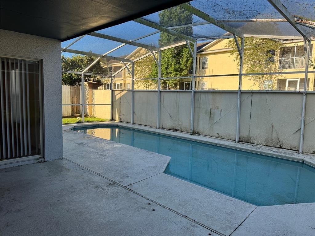 2510 Hamlet Lane - Photo 2