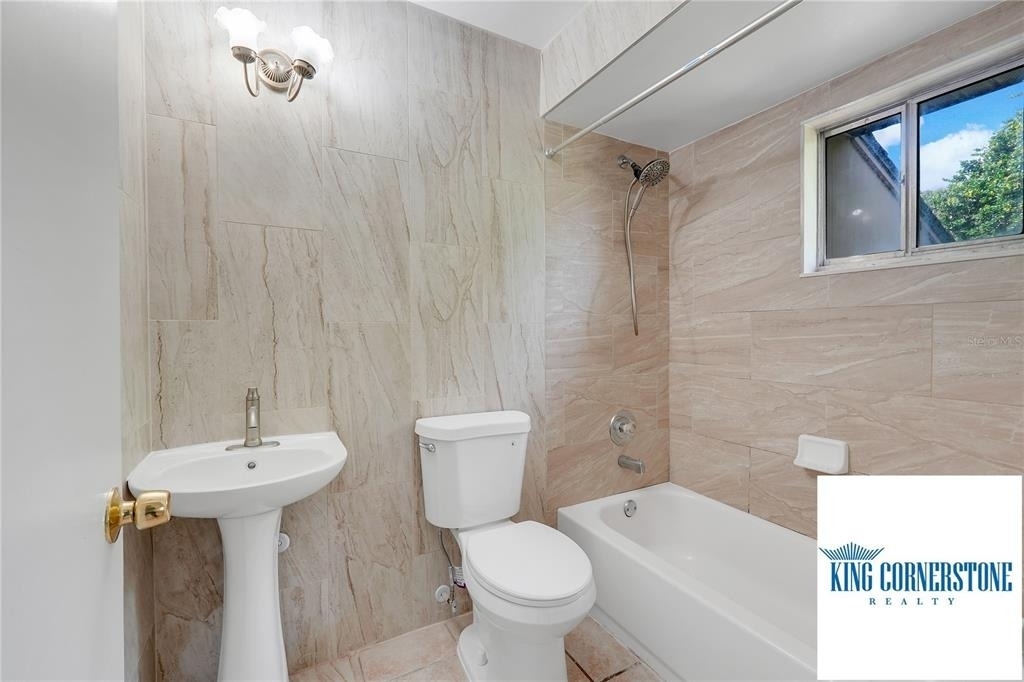 1544 Candlewyck Drive - Photo 14