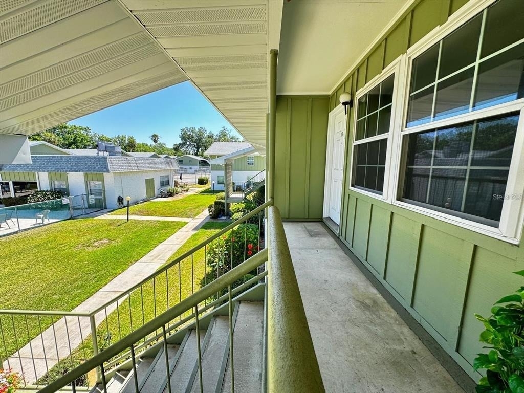 840 Center Avenue - Photo 2