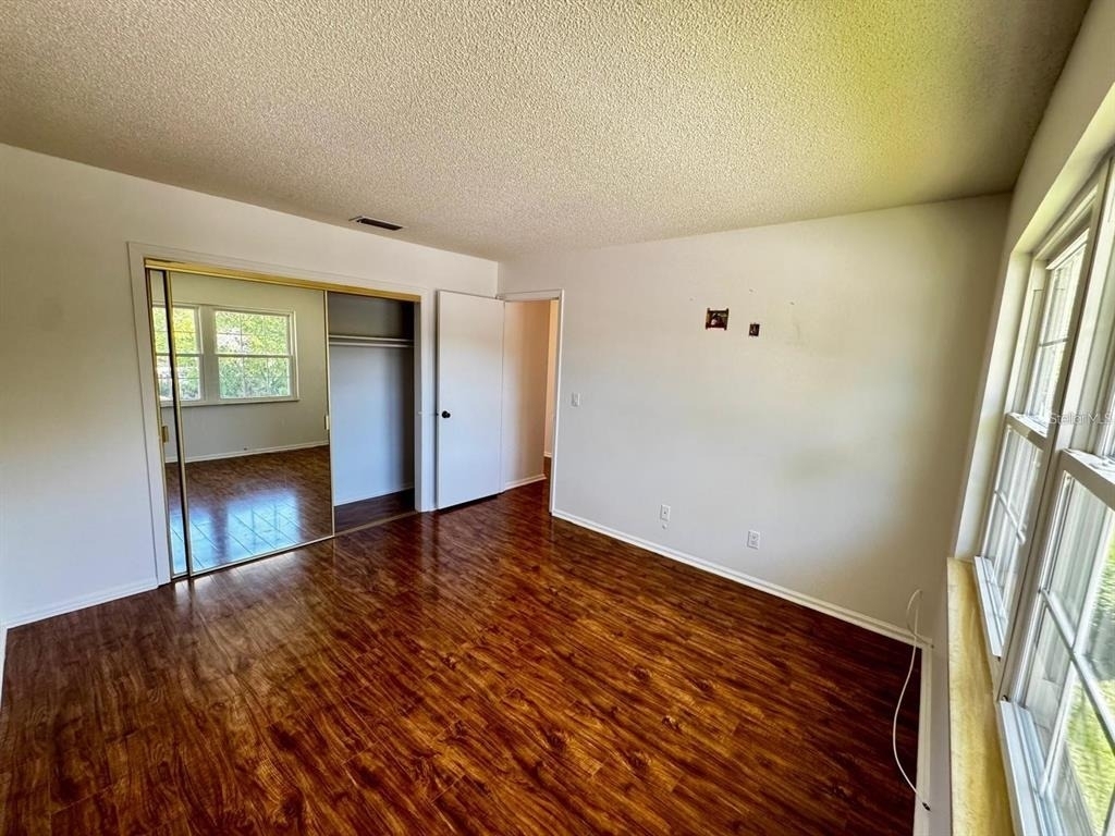 840 Center Avenue - Photo 10