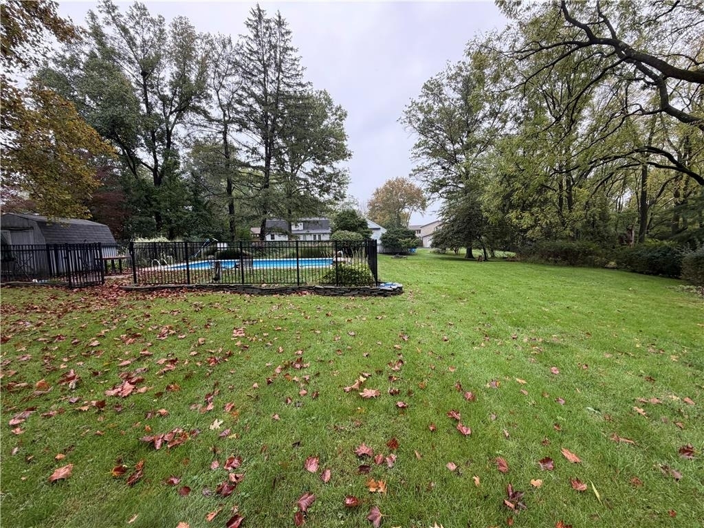 1967 Robin Court - Photo 5