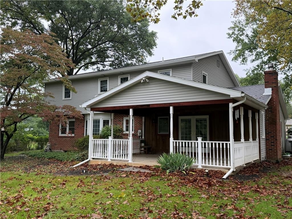 1967 Robin Court - Photo 4