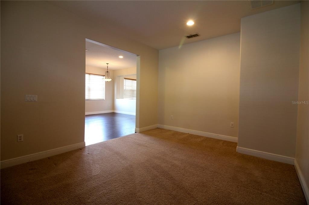 2425 Winnipeg Drive - Photo 9