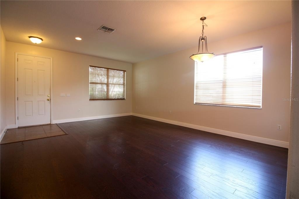 2425 Winnipeg Drive - Photo 4