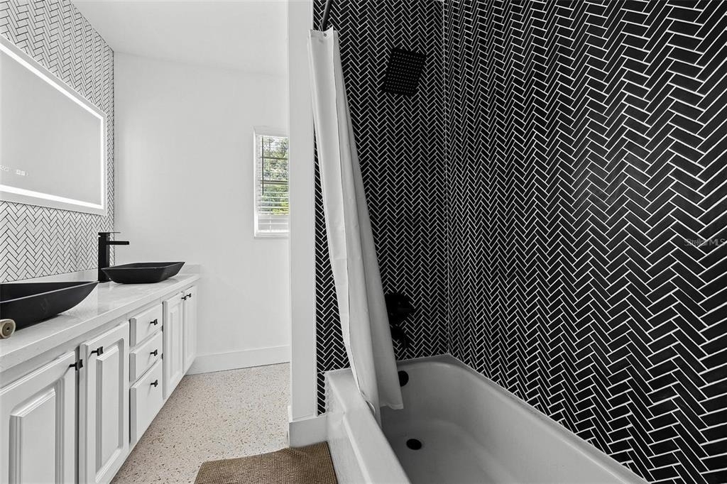 2288 Nw 21st Avenue - Photo 14