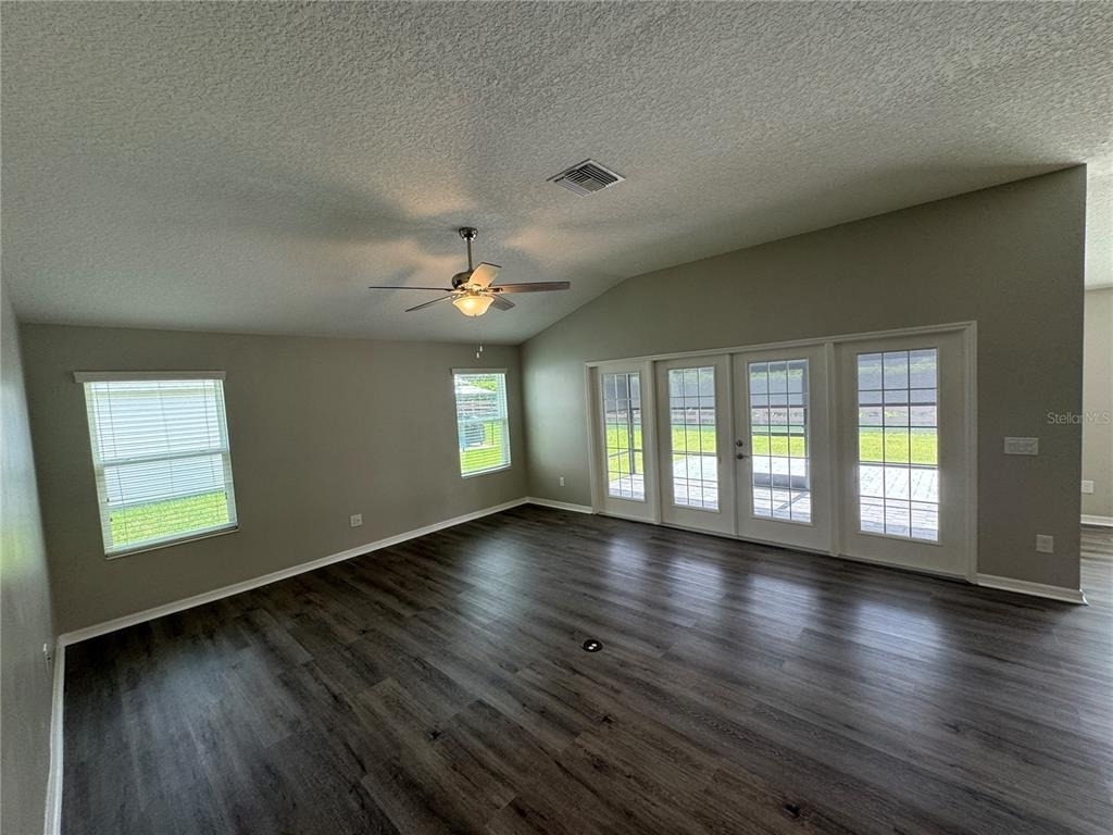 11221 Hess Way - Photo 9