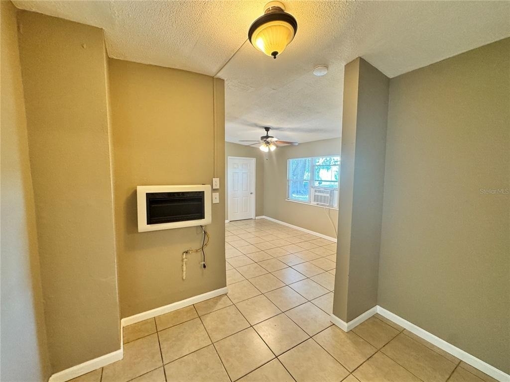 607 Danvers Street - Photo 5