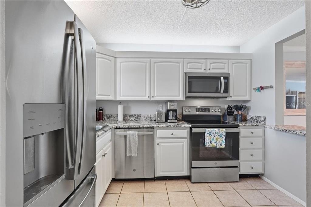 7540 Bay Island Drive S - Photo 4