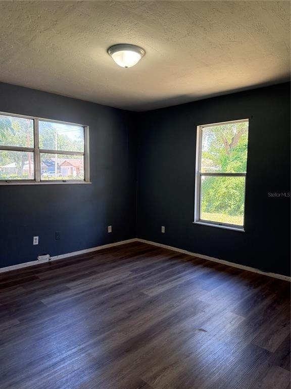 4732 Violet Avenue - Photo 6