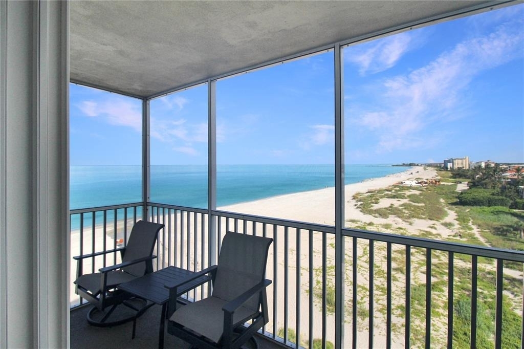 633 Alhambra Road - Photo 36