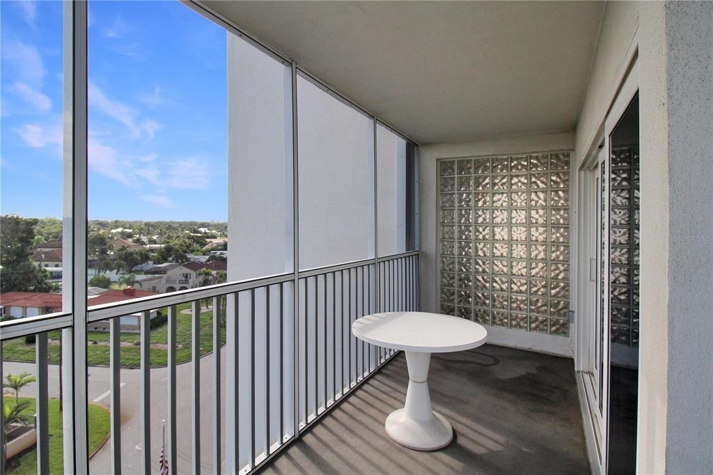 633 Alhambra Road - Photo 11