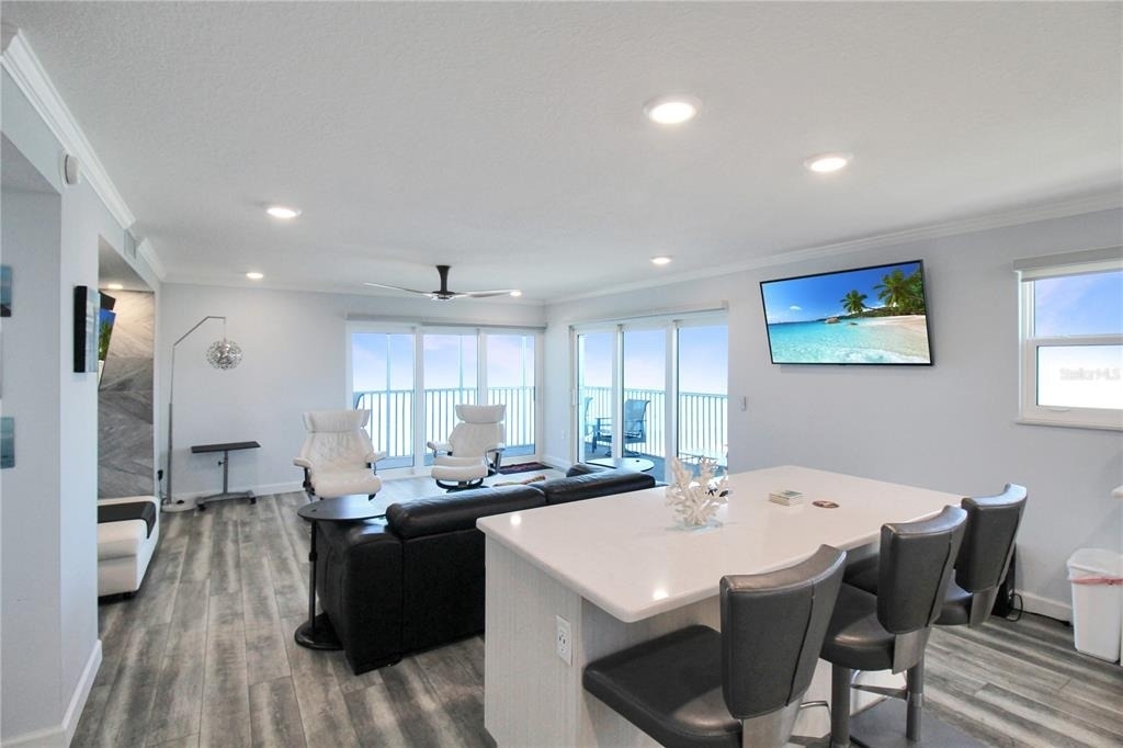 633 Alhambra Road - Photo 30
