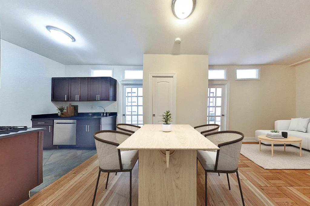 201 West 11th Street - Photo 0