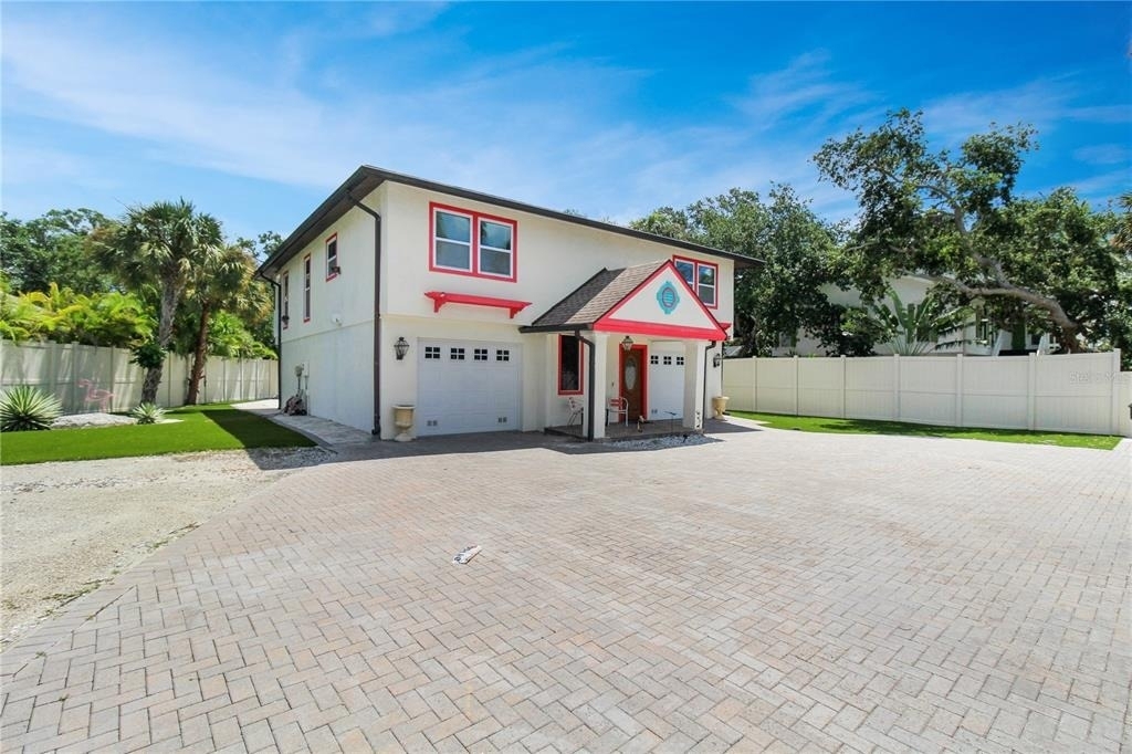 5021 Midnight Pass Road - Photo 3
