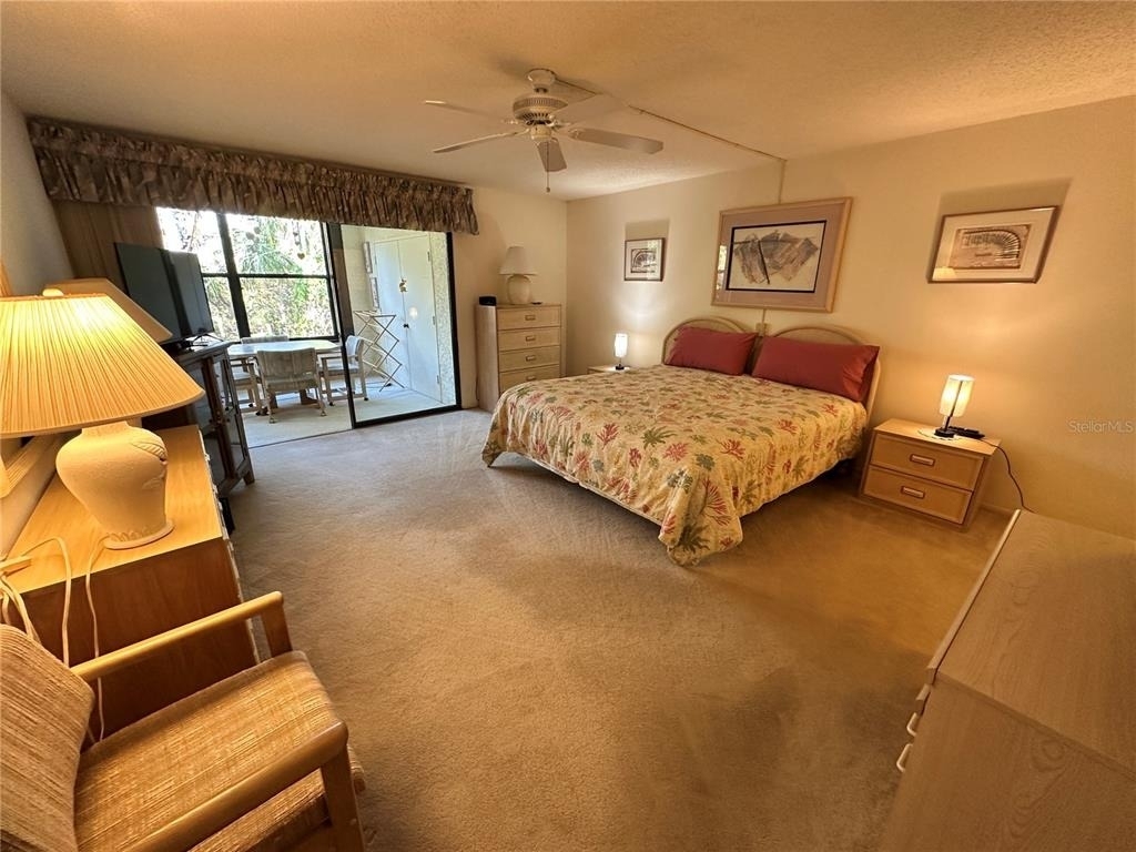 346 Springdale Drive W - Photo 16